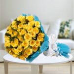 Elegant Yellow Roses Bunch