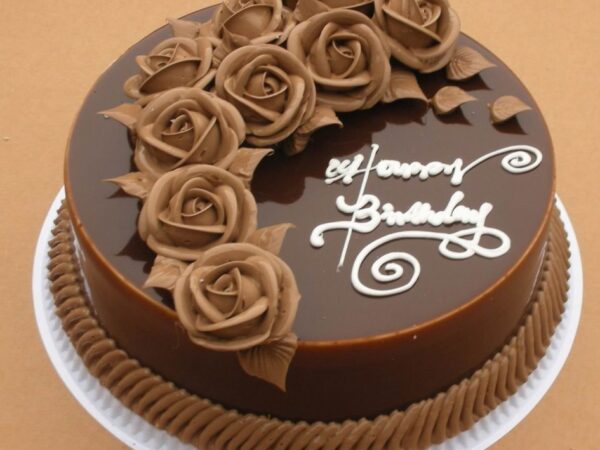VALENTINE CHOCOLATE ROSE CAKE