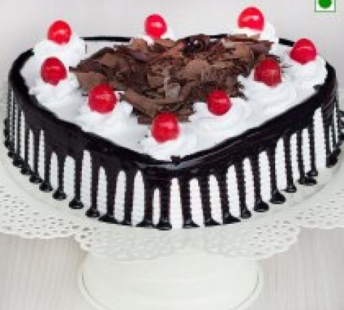 Heart Shaped Blackforest Cake 1 Kg Eggless
