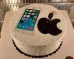 Apple I phone Cake