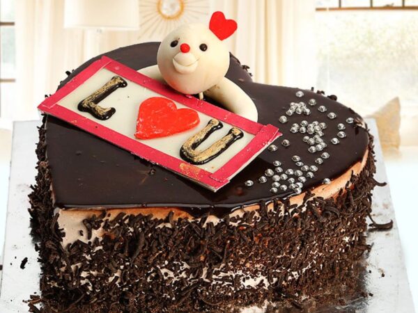 Luxuriant Black Forest Cake 1 kg