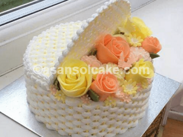 Rose Basket Gift Box Cake