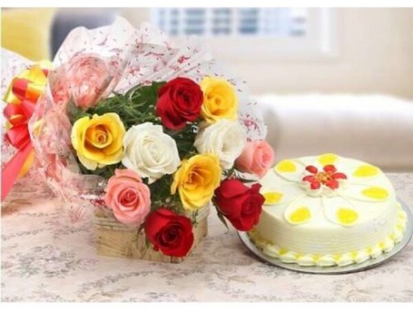 Butterscotch Chips Cake And Red Roses