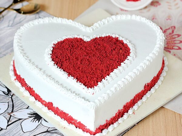 Gratifying Red Velvet Cake 1 kg