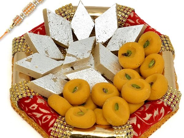 Rakhi With Kesaria Peda And Kaju Barfi