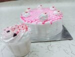 Fresh Vanilla Cake free Mousse