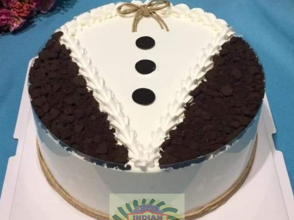 Gentleman's Cake in Asansol